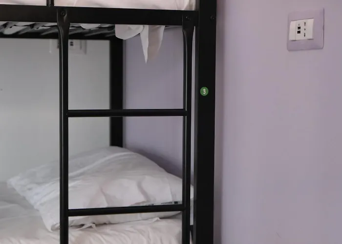 Hostel 3